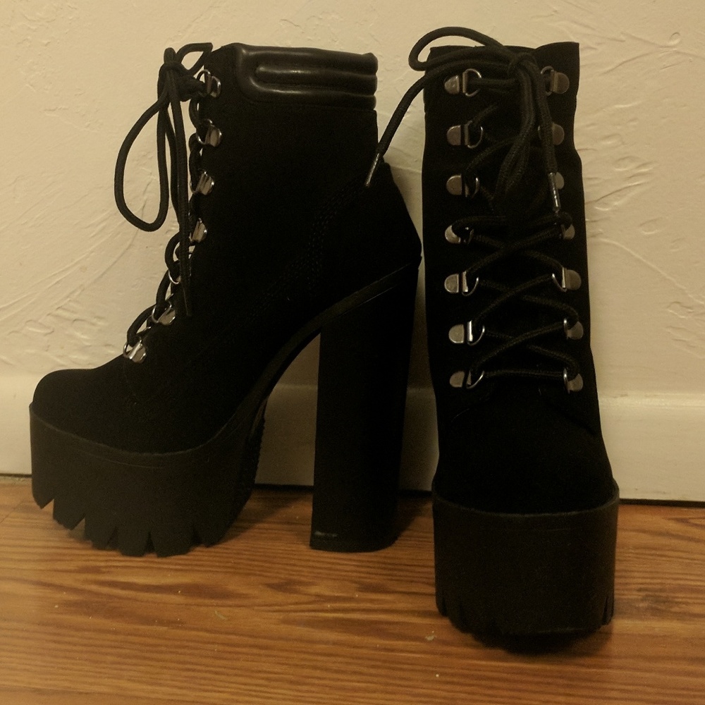 Platform Lace-up Black Ankle Boots